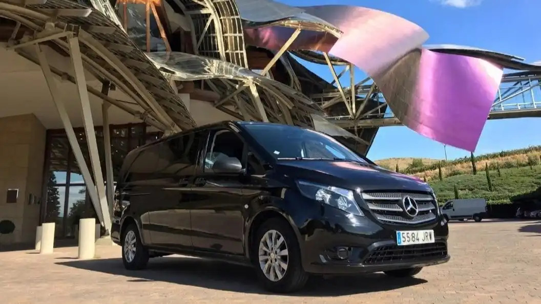 coche Mercedes clase V para 7 pasajeros