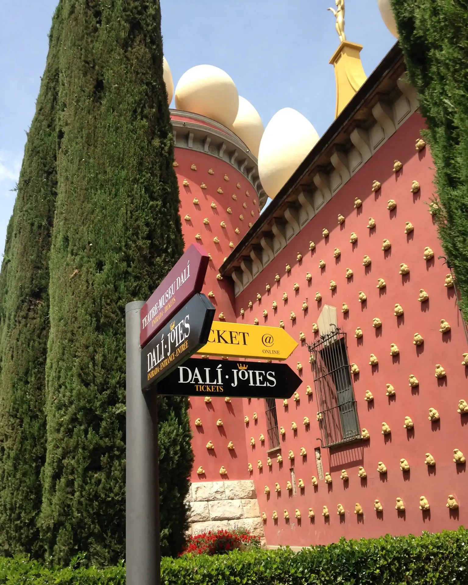 the Dalí Museum at Figueras